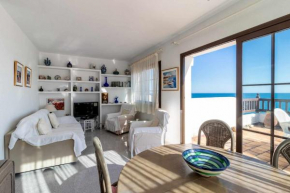 CAU DEL LLOP 77 Ático con fantástica terraza y vistas, Llanca